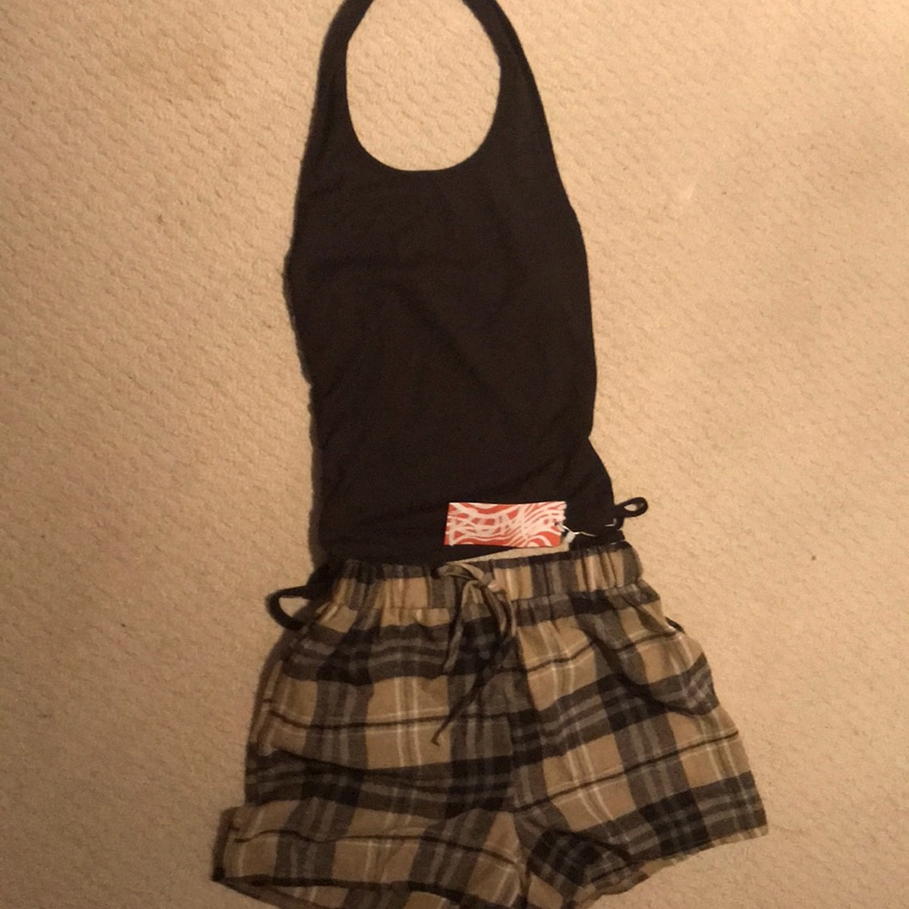 Brand new and only been tried on and didn’t fit